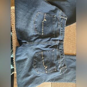 Maurice’s mid rise boot cut jeans 20W short